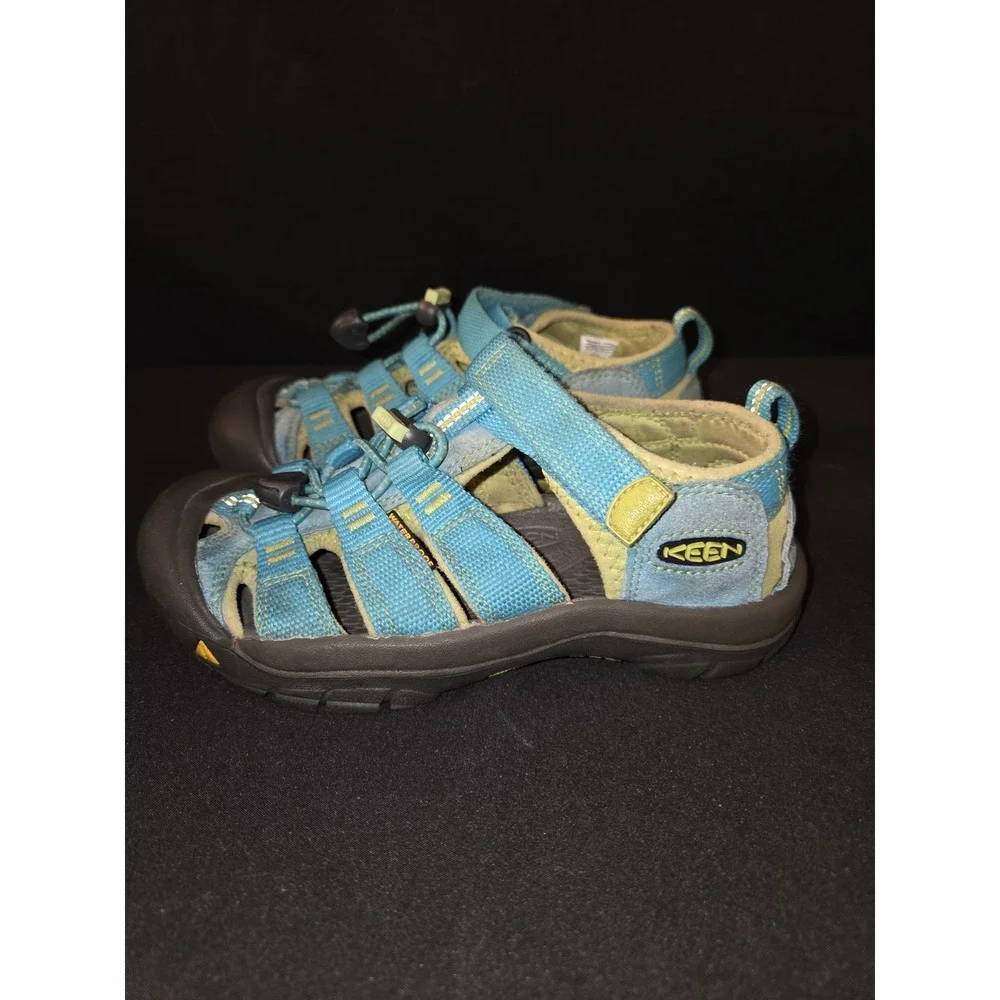 keen newport kids‎ youth size 2 shoes green wateproof athletic sandals